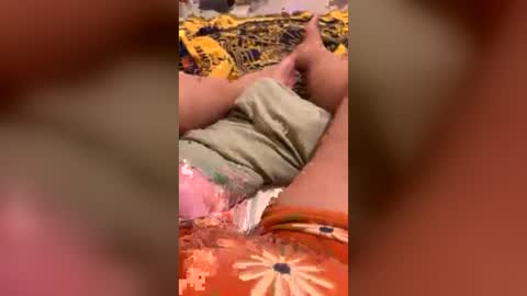 hunnybe33 online show from July 1, 2026, 3:52 am