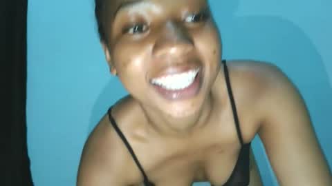 hunsweetpie online show from February 3, 2026, 9:03 am