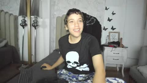 hunter exe  online show from April 17, 2026, 6:49 am