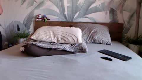 Hunter Bridges online show from February 6, 2025, 12:59 pm