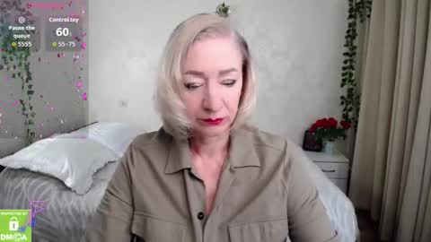 Snapshot of hunters_woman chatting on November 4, 2025, 12:26 pm Irena online show from November 4, 2025, 12:26 pm