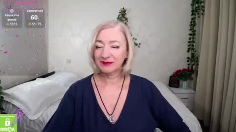 Snapshot of hunters_woman chatting on November 16, 2025, 2:55 pm Irena online show from November 16, 2025, 2:55 pm