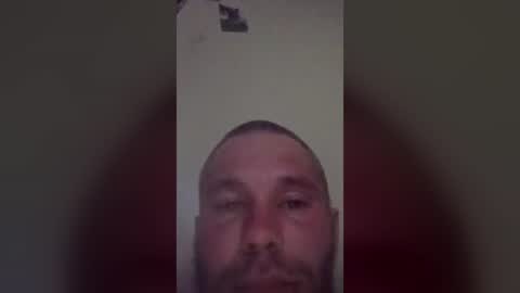huntertyler393 online show from June 28, 2026, 7:47 am
