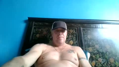 Snapshot of hunybager chatting on December 17, 2025, 2:34 pm hunybager online show from December 17, 2025, 2:34 pm
