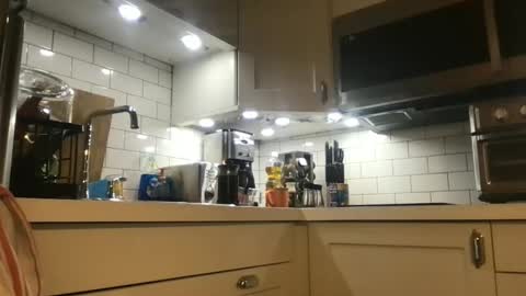 Goddess Hunyy online show from April 17, 2026, 5:16 pm