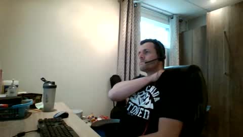 hurley7890 online show from October 31, 2025, 3:24 pm