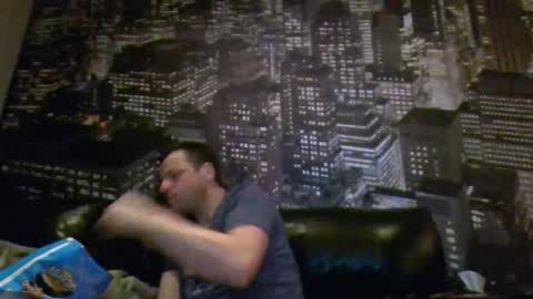 Snapshot of hurley7890 chatting on April 26, 2026, 1:47 am hurley7890 online show from April 26, 2026, 1:47 am
