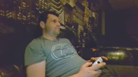 Snapshot of hurley7890 chatting on April 28, 2026, 1:37 am hurley7890 online show from April 28, 2026, 1:37 am