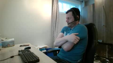 Snapshot of hurley7890 chatting on April 29, 2026, 2:43 pm hurley7890 online show from April 29, 2026, 2:43 pm