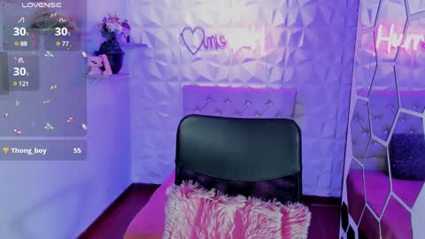 Snapshot of hurremcan_ chatting on February 20, 2025, 5:40 pm Hurrem online show from February 20, 2025, 5:40 pm