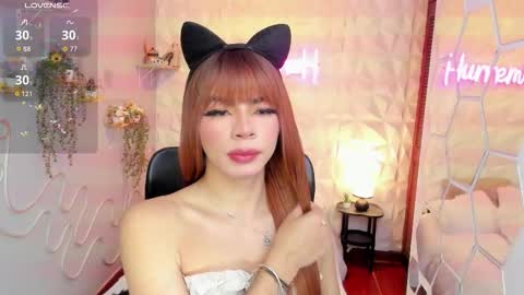 Snapshot of hurremcan_ chatting on October 11, 2025, 2:15 pm Hurrem online show from October 11, 2025, 2:15 pm