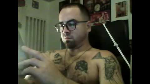 Snapshot of hurtadodirector chatting on February 16, 2026, 6:42 am hurtadodirector online show from February 16, 2026, 6:42 am