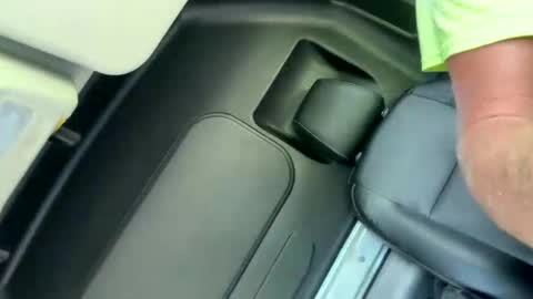 Snapshot of hvacstud4 chatting on November 2, 2025, 6:43 pm hvacstud4 online show from November 2, 2025, 6:43 pm