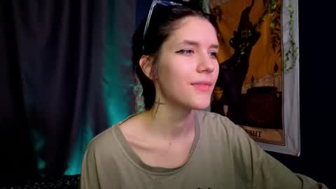 Hyeon Jin online show from January 5, 2025, 2:27 am