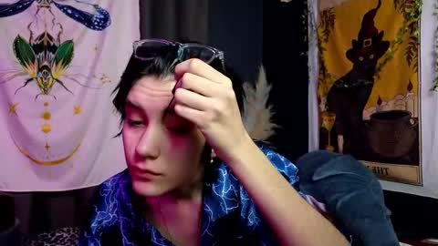 Hyeon Jin online show from January 19, 2025, 9:13 pm