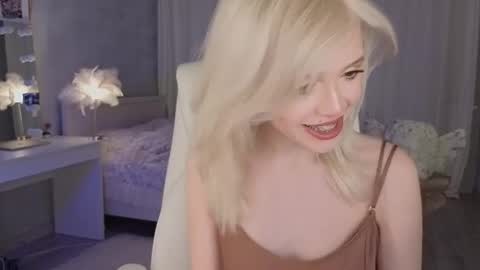 Joselle online show from February 19, 2026, 11:45 pm