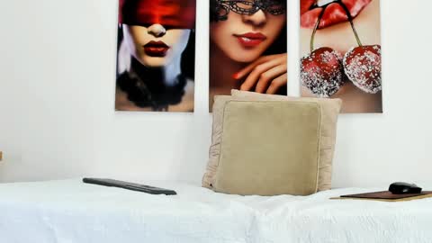 The Dolls online show from January 31, 2025, 10:31 pm