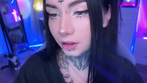 Asya  online show from November 9, 2025, 8:56 am