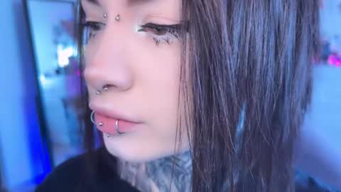 Asya  online show from February 6, 2026, 9:12 am