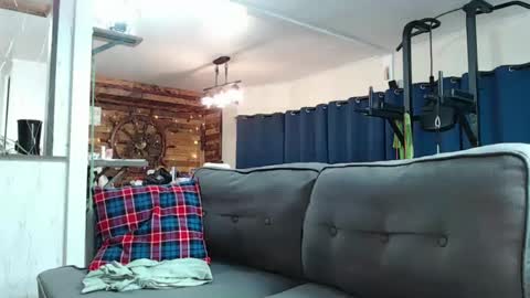 ShortStuff online show from February 13, 2025, 1:08 am