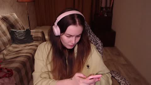 Snapshot of i_love_icecream chatting on December 7, 2024, 3:19 pm elisabeth online show from December 7, 2024, 3:19 pm