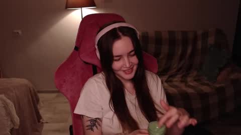 Snapshot of i_love_icecream chatting on February 20, 2025, 6:13 pm elisabeth online show from February 20, 2025, 6:13 pm