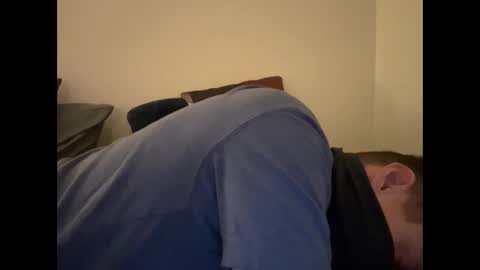 i o ro online show from October 7, 2025, 9:06 am