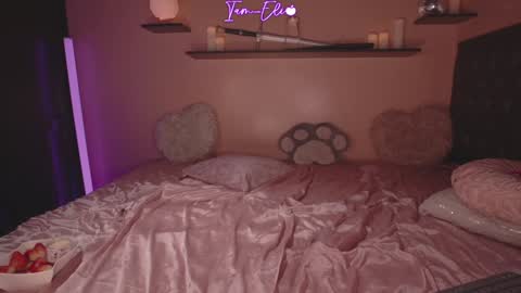       online show from February 15, 2026, 1:24 am