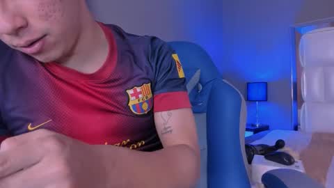 iam_mathias online show from October 13, 2025, 7:36 pm