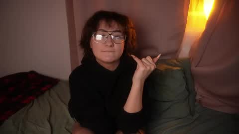 Snapshot of iam_meg chatting on April 26, 2026, 11:35 pm Meg online show from April 26, 2026, 11:35 pm