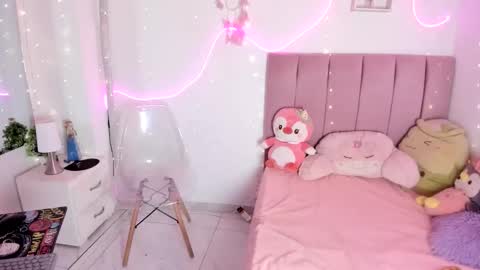 iam_monika online show from May 28, 2026, 10:29 pm