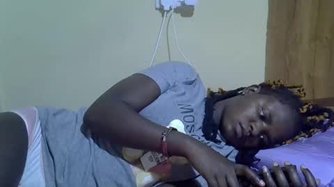 Snapshot of iam_nisa chatting on September 19, 2025, 7:14 pm iam_nisa online show from September 19, 2025, 7:14 pm