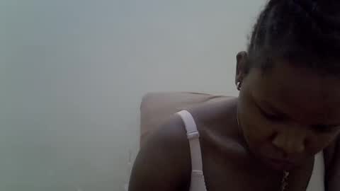 Snapshot of iam_nisa chatting on June 15, 2026, 11:34 am iam_nisa online show from June 15, 2026, 11:34 am