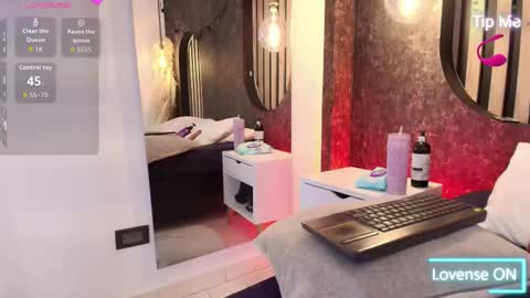 Snapshot of iam_salome_ chatting on November 15, 2025, 8:16 pm salome online show from November 15, 2025, 8:16 pm