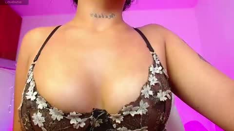 Snapshot of iam_salomex chatting on February 23, 2025, 3:08 pm Salo online show from February 23, 2025, 3:08 pm