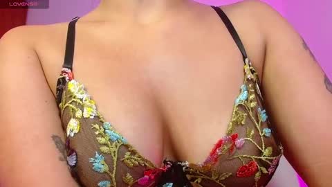 Snapshot of iam_salomex chatting on March 7, 2025, 9:18 am Salo online show from March 7, 2025, 9:18 am