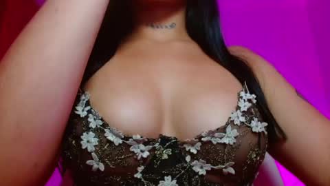 Snapshot of iam_salomex chatting on March 12, 2025, 12:15 pm Salo online show from March 12, 2025, 12:15 pm