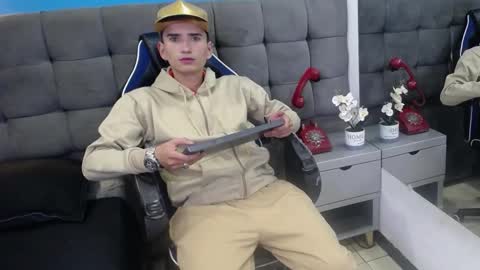 Iam Smith  online show from January 12, 2026, 12:21 pm