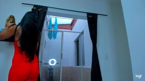 iam_your_fantasy online show from January 9, 2025, 6:47 pm