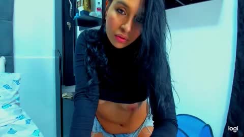 iam_your_fantasy online show from October 4, 2025, 12:30 am