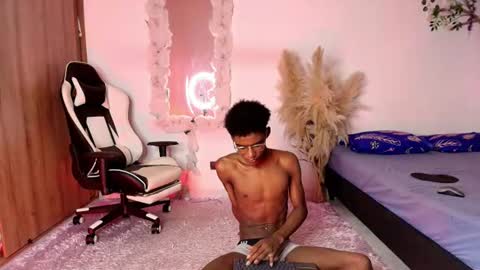 iamandrey_ online show from June 27, 2026, 1:21 am