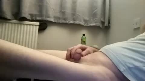 iamjamoboy online show from December 24, 2024, 11:44 pm