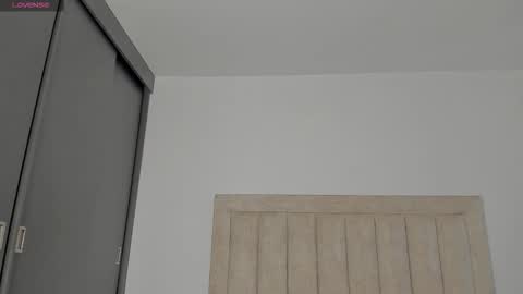 Juliiiiian online show from October 29, 2025, 11:23 am