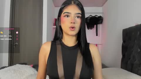 Snapshot of iamjulietaa chatting on September 17, 2025, 6:31 pm online show from September 17, 2025, 6:31 pm