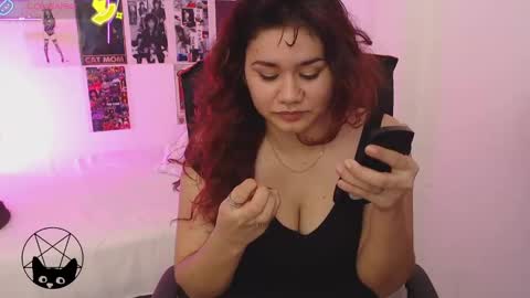 Snapshot of iammari_ chatting on September 27, 2025, 5:23 am Mari online show from September 27, 2025, 5:23 am