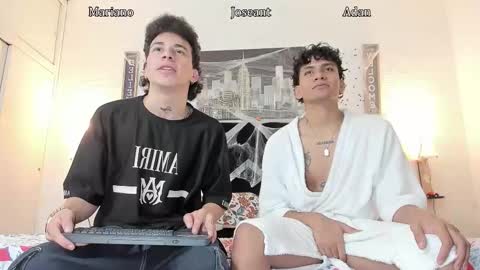 Mariano online show from October 31, 2025, 4:02 am