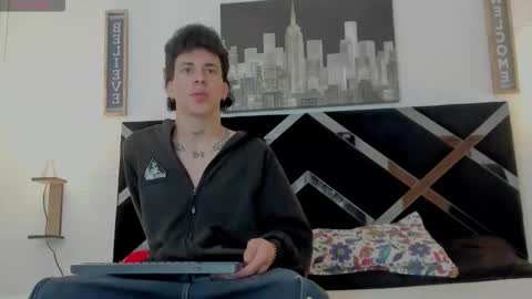 Mariano online show from November 5, 2025, 4:12 am