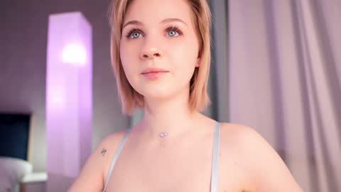 Snapshot of iamninamint chatting on January 26, 2025, 6:58 pm Nina online show from January 26, 2025, 6:58 pm