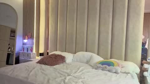 Nyxy online show from November 29, 2025, 11:02 am