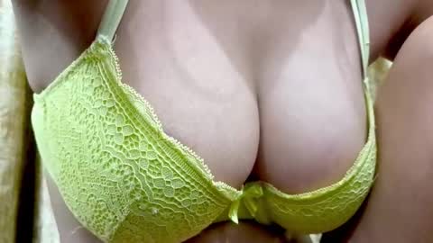 Iamnidhicam online show from February 4, 2026, 5:35 am